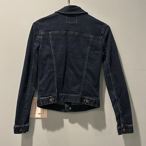 Calvin Klein Jeans Trucker Classic Blue Wash Denim Jacket Size XS - Picture 4 of 6